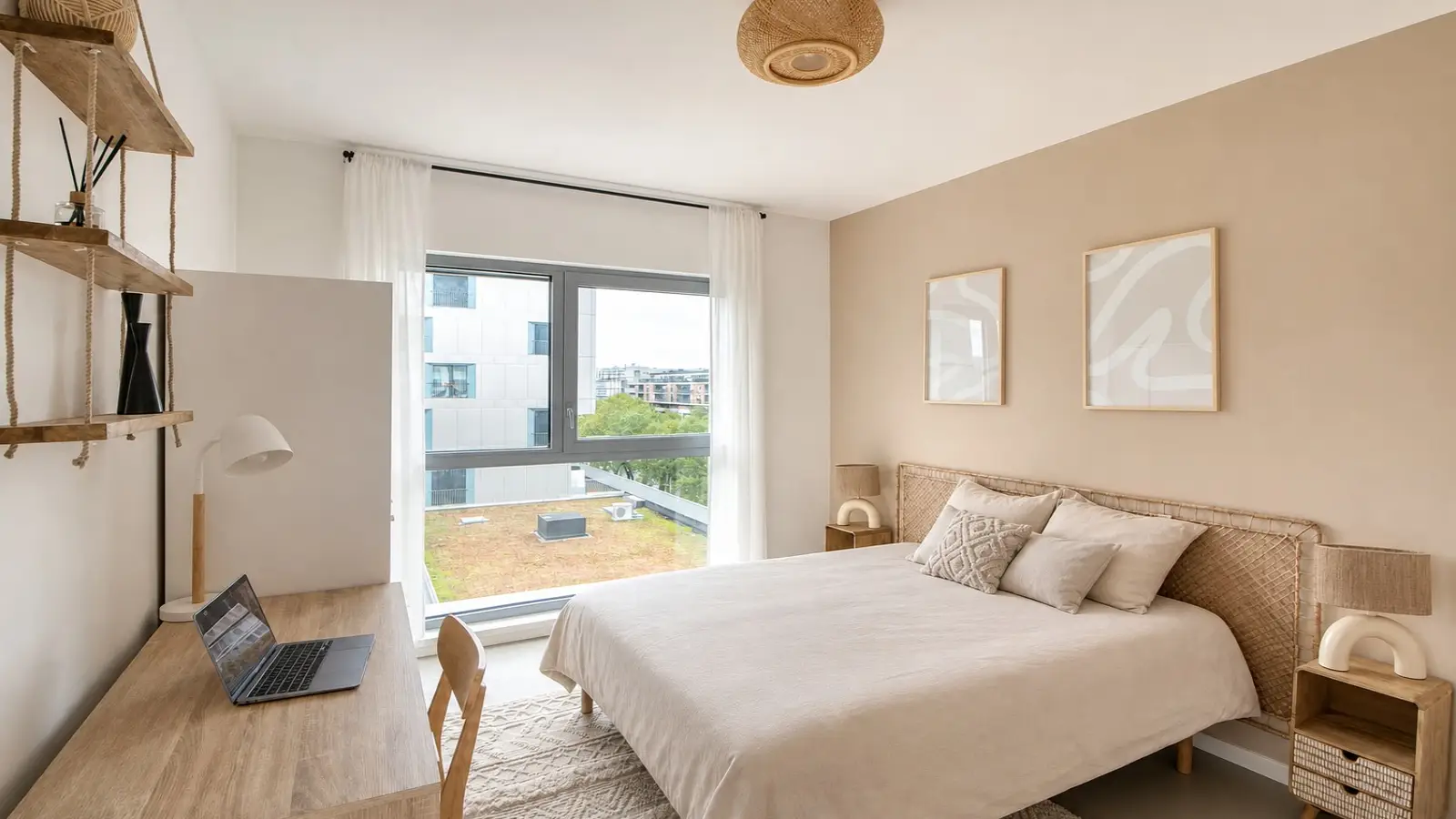 Room Rue Lounès Matoub in Paris