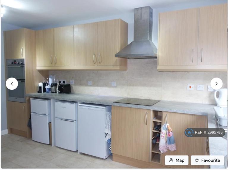 Room Eardley Court in Crewe