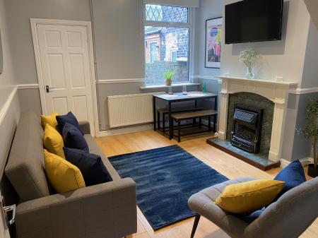 Room Guildford Street in Stoke-on-Trent