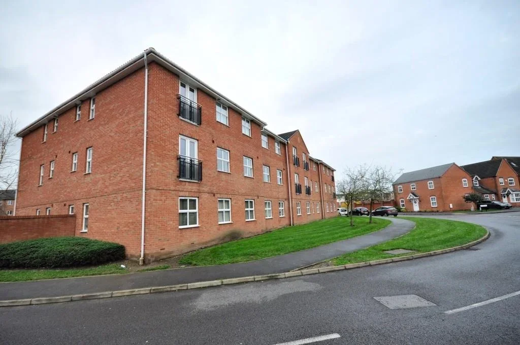 Flat Welland Road in Derby