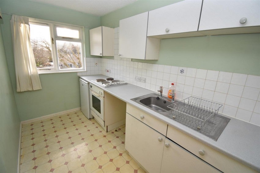 Flat Kemble Drive in Cotswold District