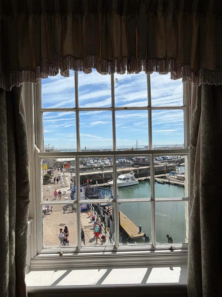 Flat Harbour Parade in Thanet