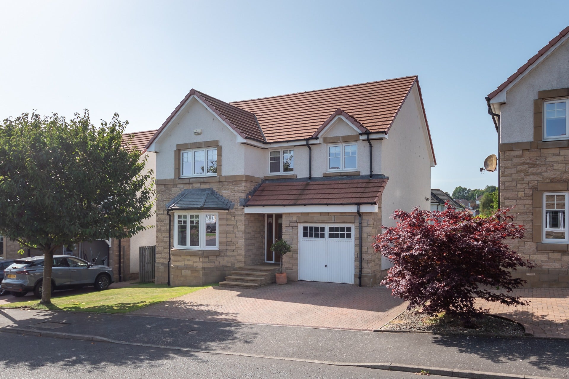 House Morven Court in Bearsden