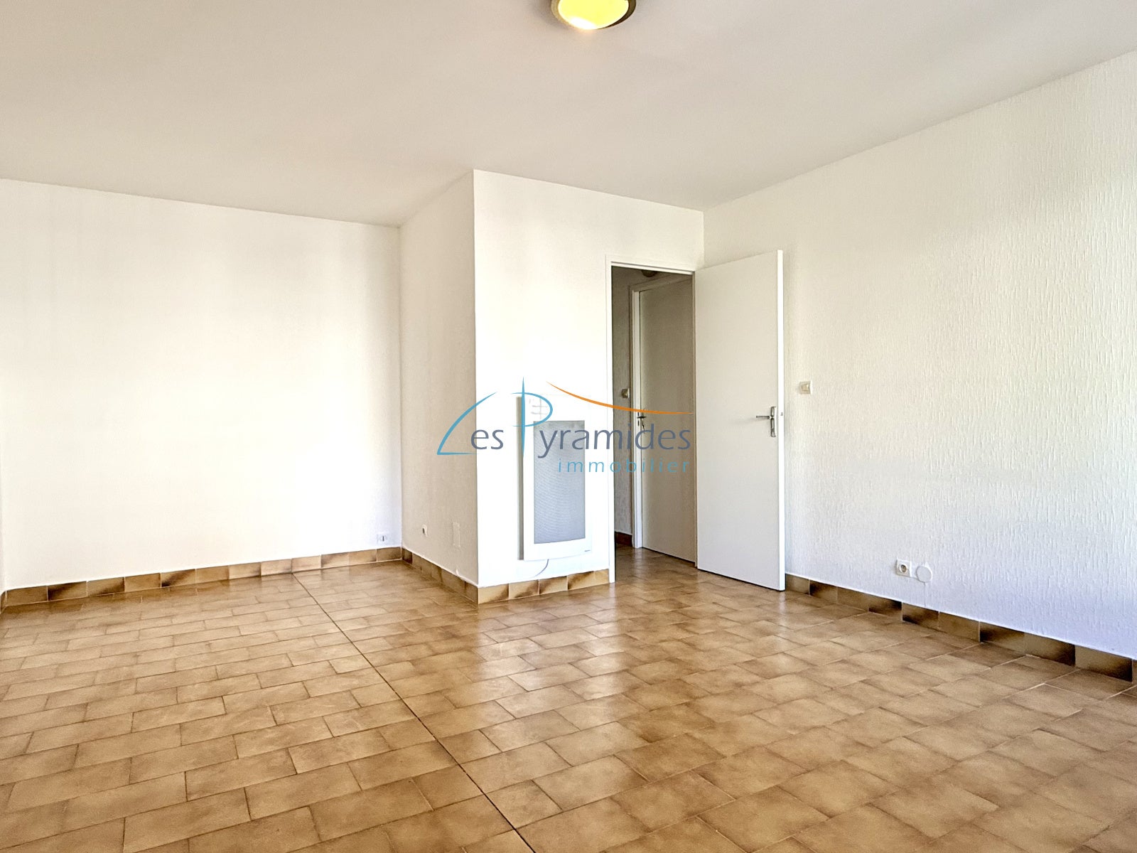 Appartement Avenue Robert Fages à La Grande-Motte