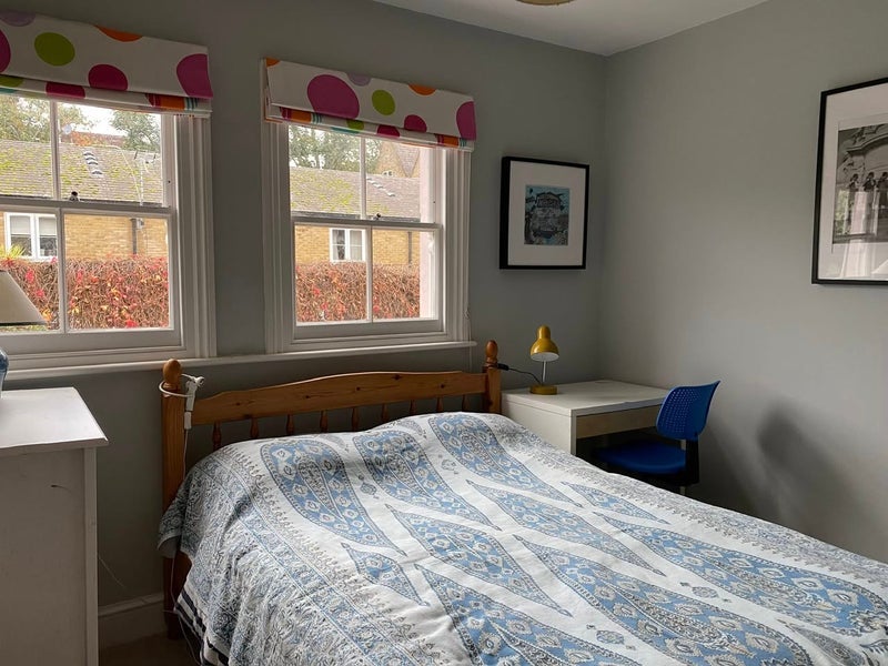 Room Vespan Road in Greater London