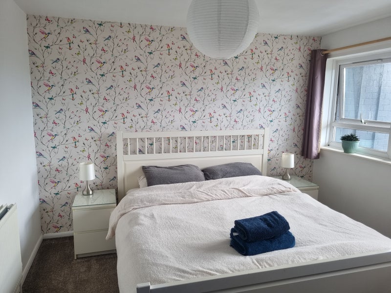Room Arden Lodge Road in Manchester