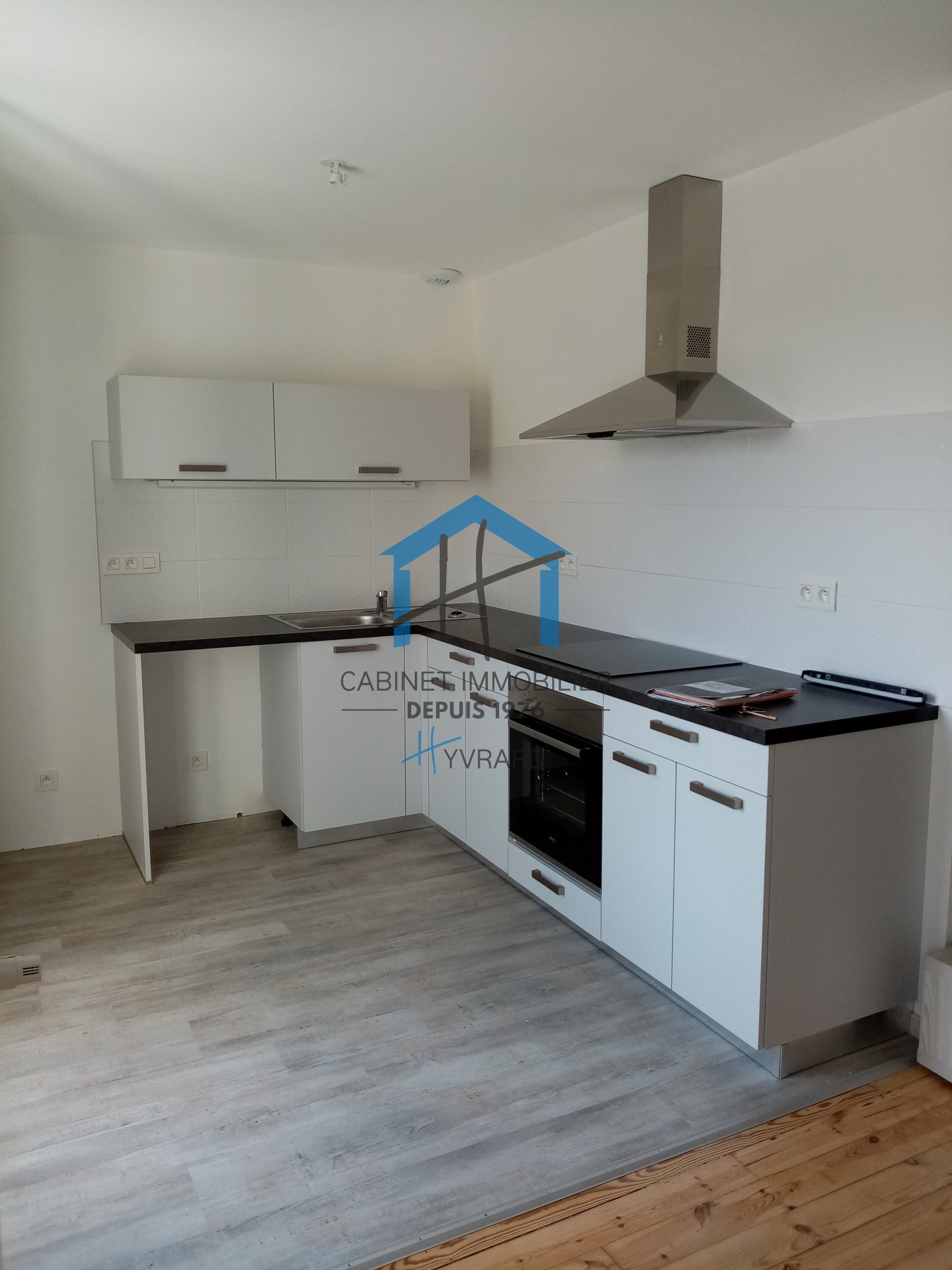 Flat Place Louis Comte in Saint-Chamond