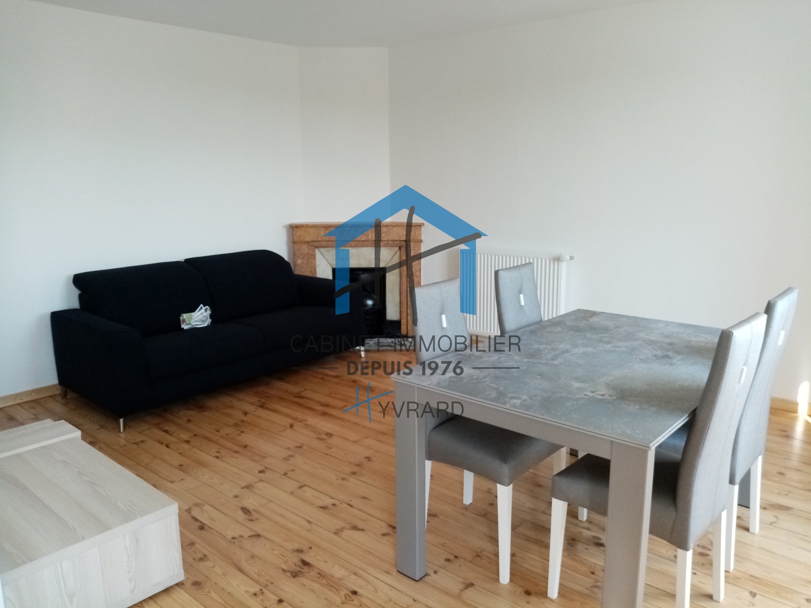 Flat Place Louis Comte in Saint-Chamond