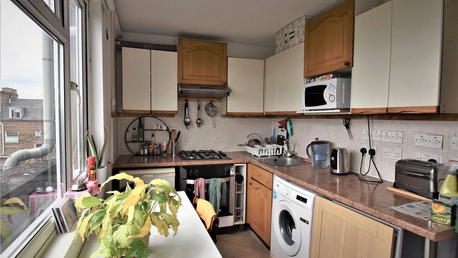 Room Coleridge Road in Greater London