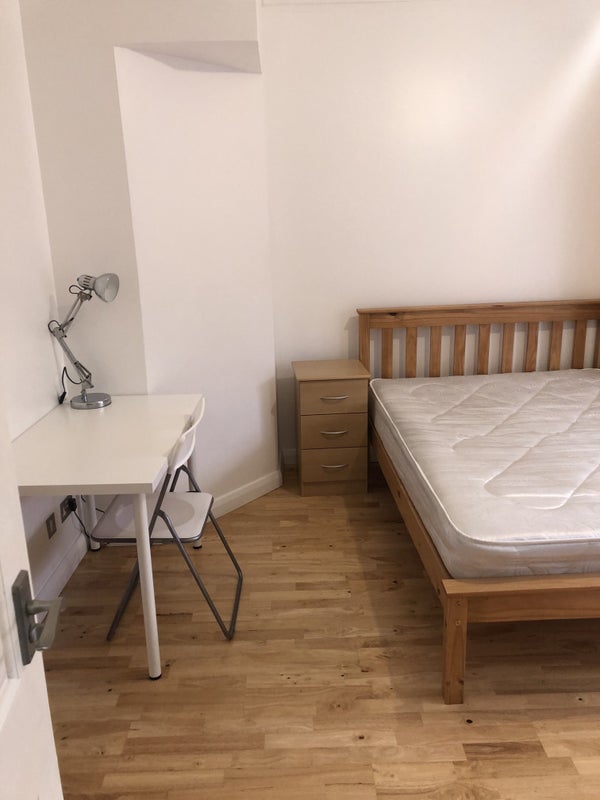 Room Ironmongers Place in Greater London