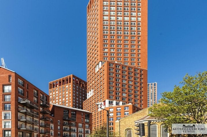 Flat Exchange Gardens in Greater London