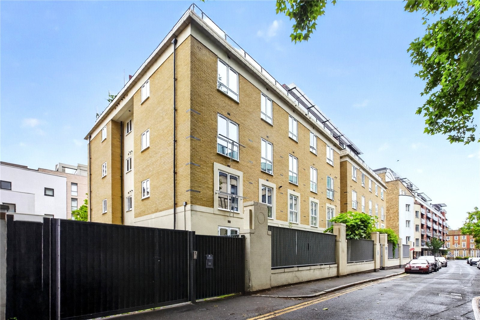 Flat Seward Street in Greater London