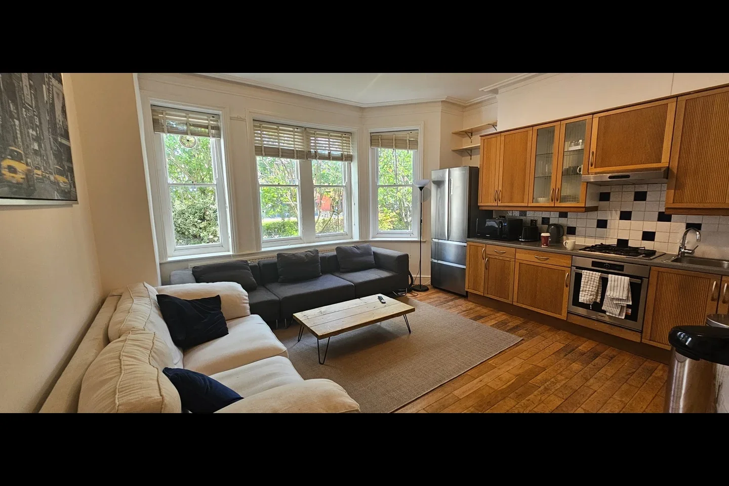 Room Goldhawk Road in Greater London