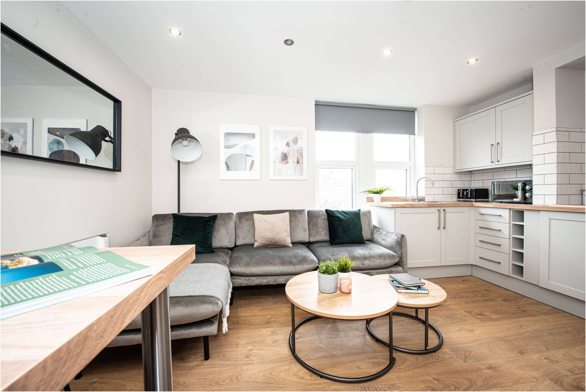 Room Melville Place in Leeds