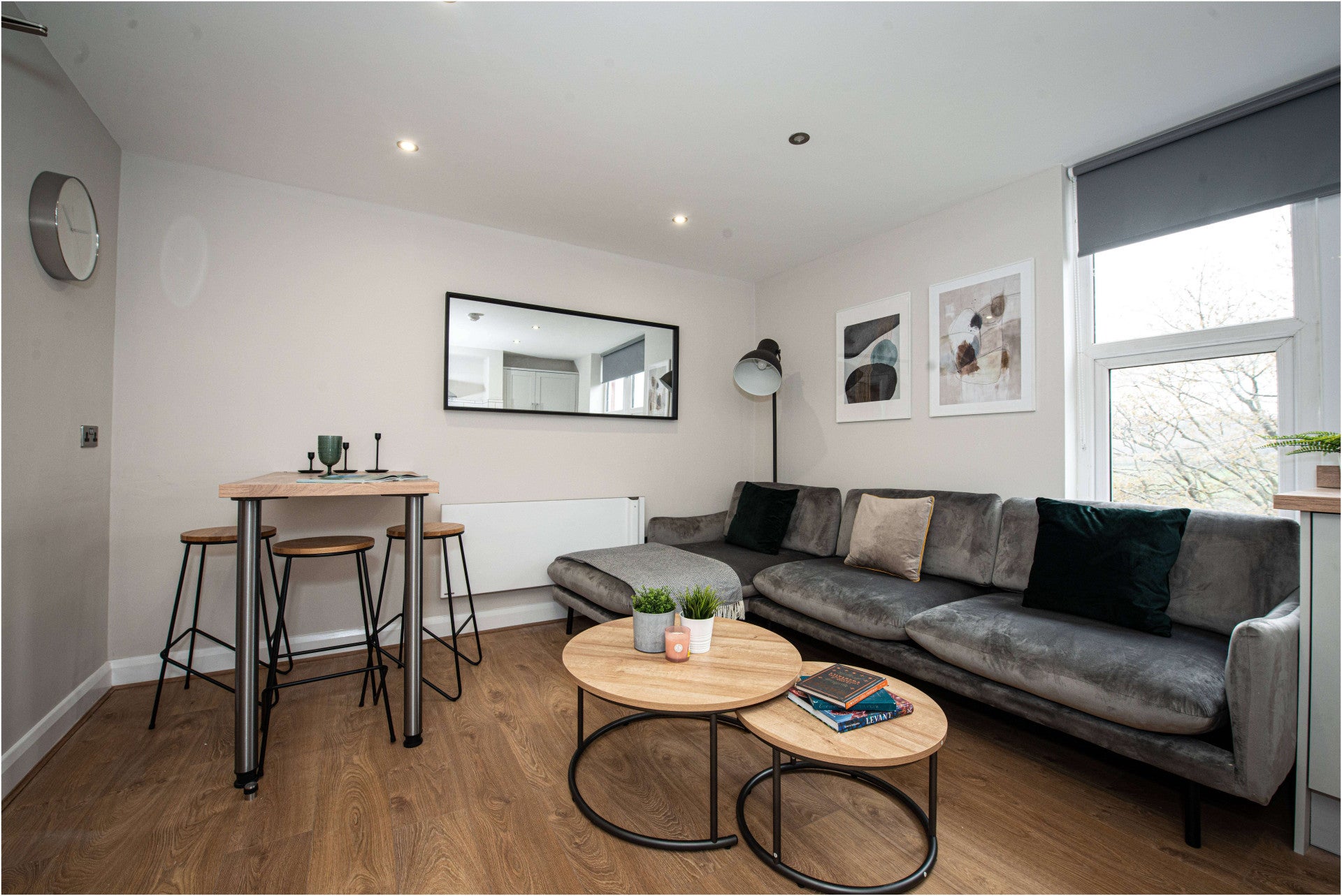 Room Melville Place in Leeds