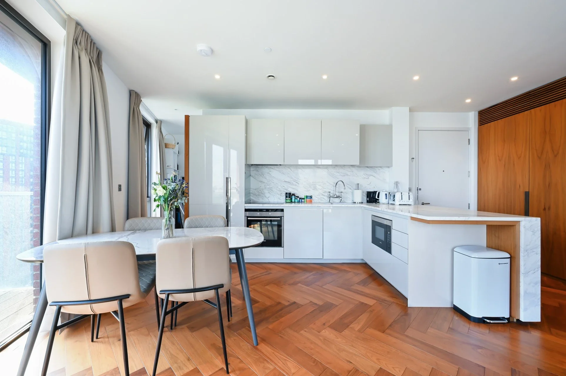Flat New Union Square in Greater London