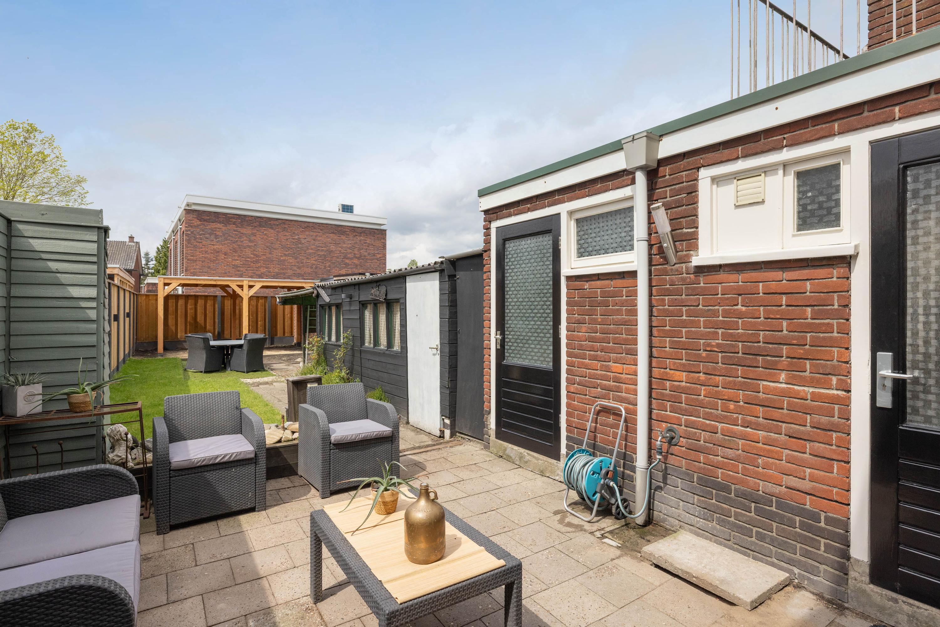 Tussenwoning te koop: Josef Haydnlaan 20, Hengelo