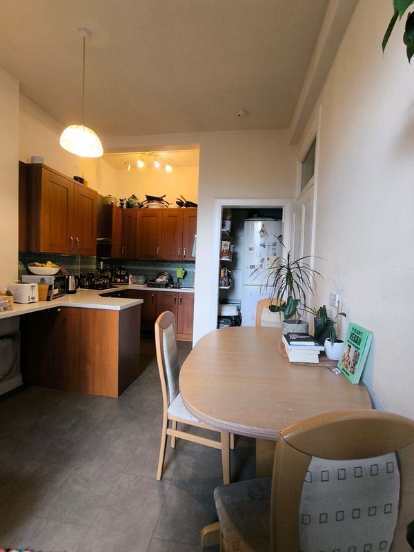 Room Polwarth Gardens in City of Edinburgh
