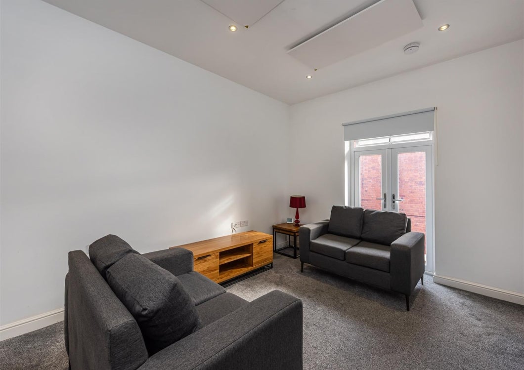 Flat Barlowena in Camborne