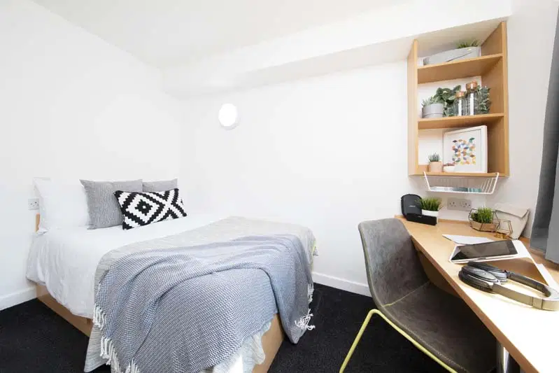 Flat Hatton Garden in Liverpool