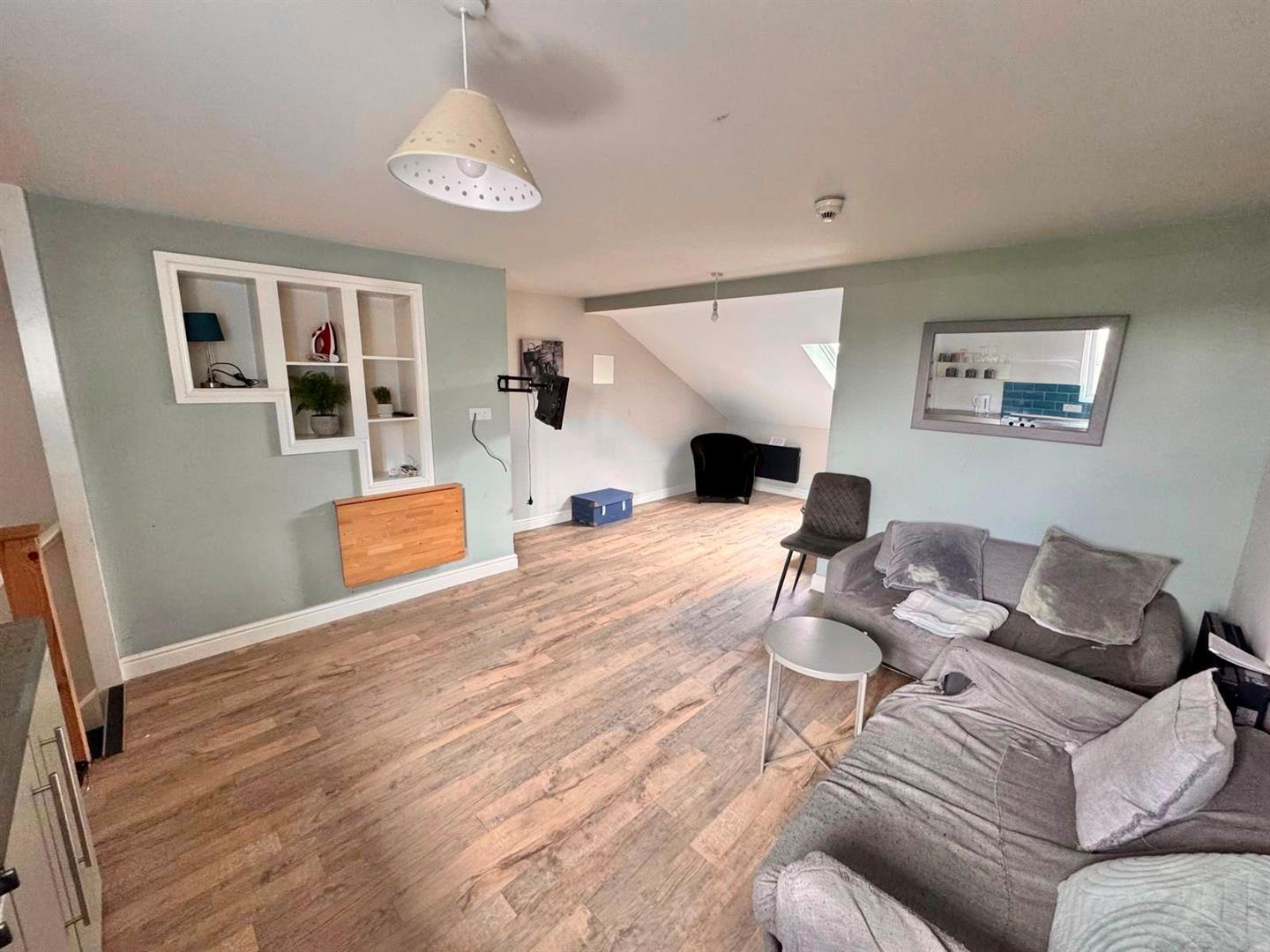 Flat Holyhead Road in Coventry