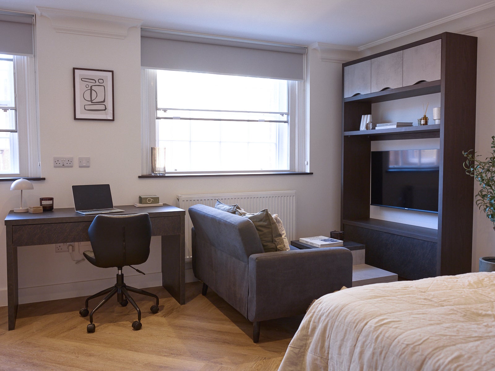 Flat Cookridge Street in Leeds