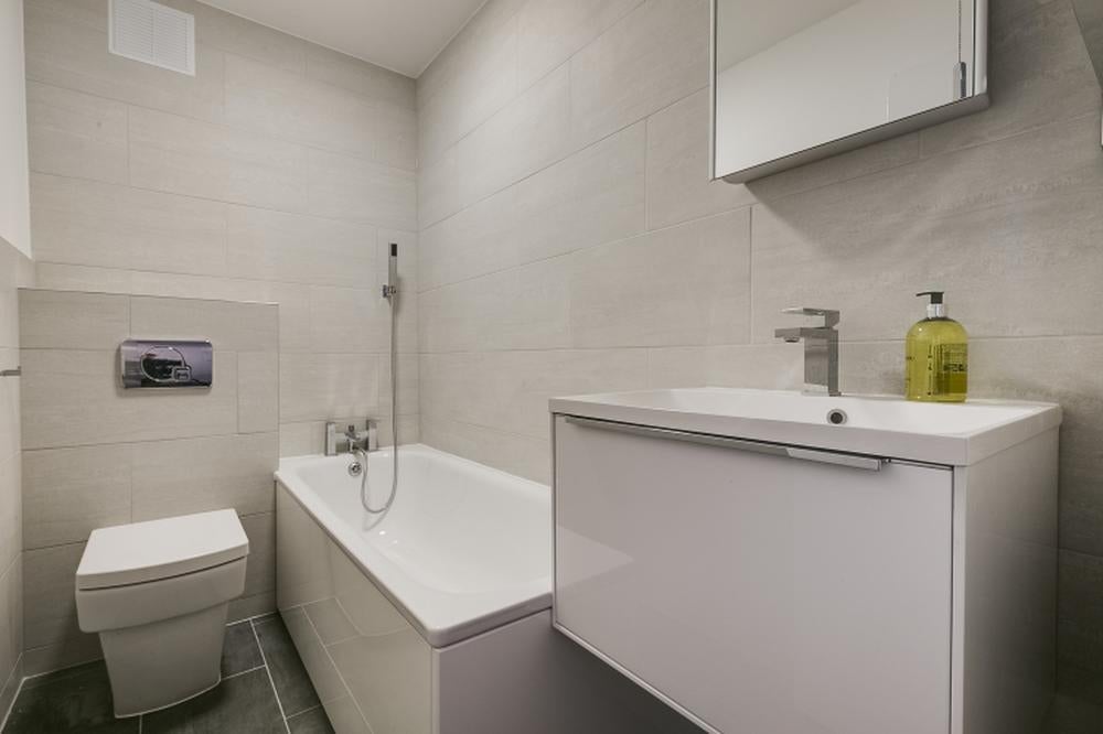 Flat Marylebone Road in City of Westminster