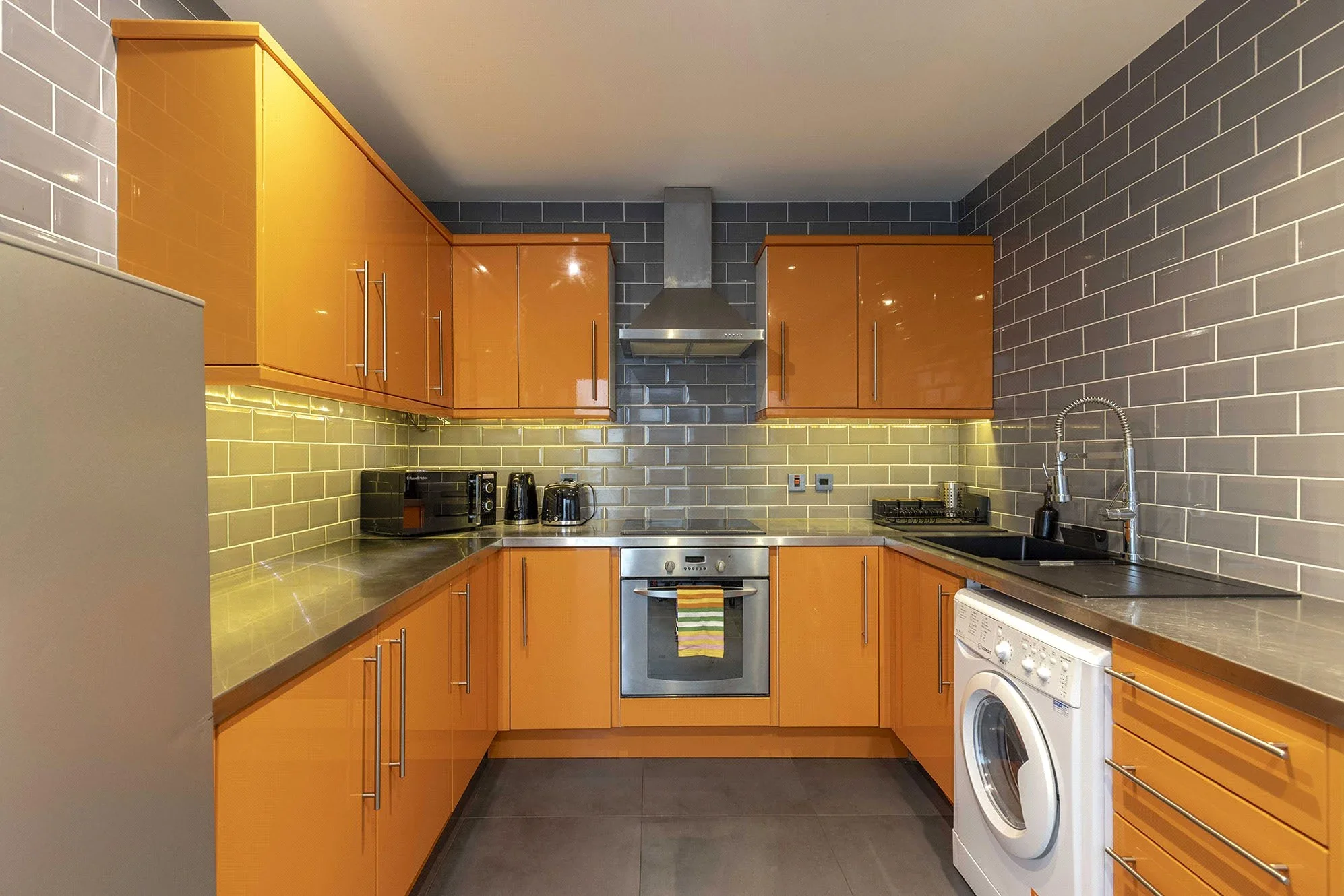 Flat Shandwick Place in City of Edinburgh
