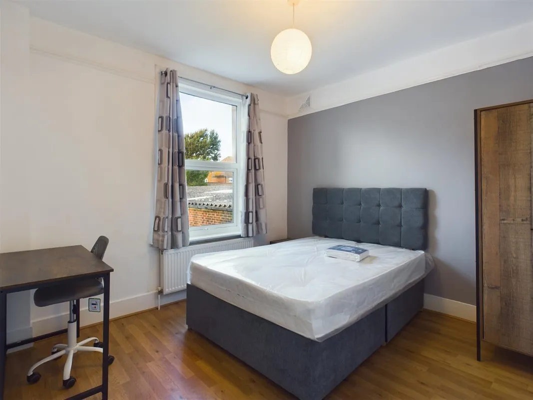 Room Arundel Street in Brighton