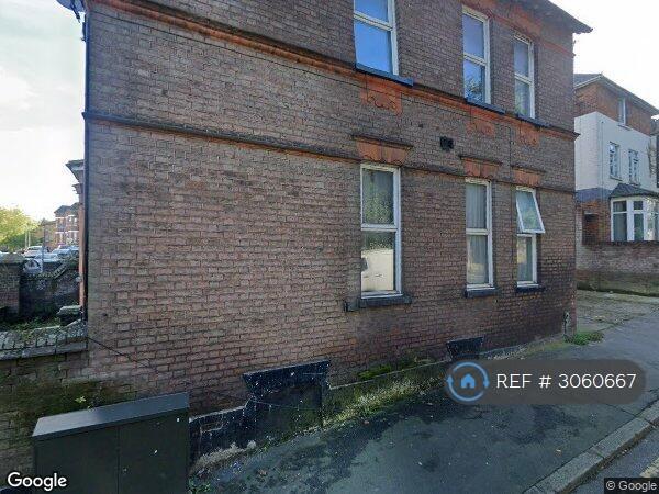 Flat Stockwood Crescent in Luton