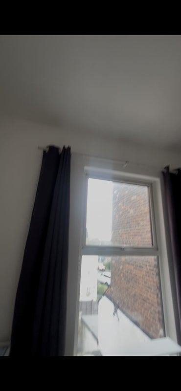 Room Seedley Road in Salford