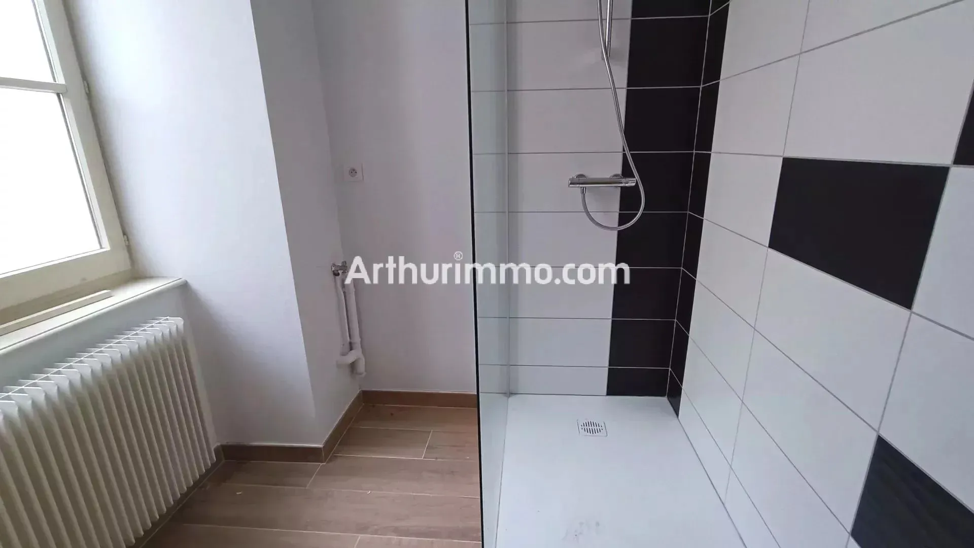 Appartement Rue Jean Jaurès à Lons-le-Saunier
