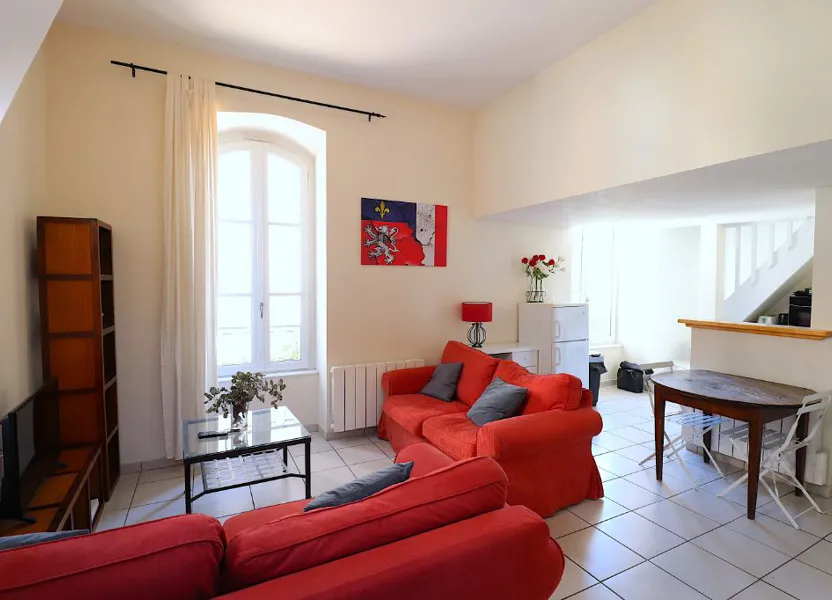 Flat Rue Saint Georges in Lyon