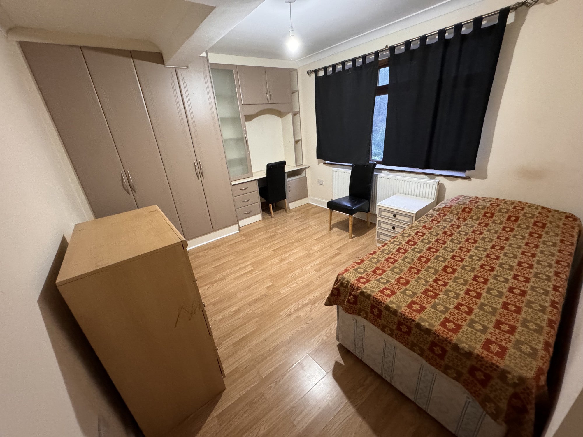 Flat Ellerman Avenue in London