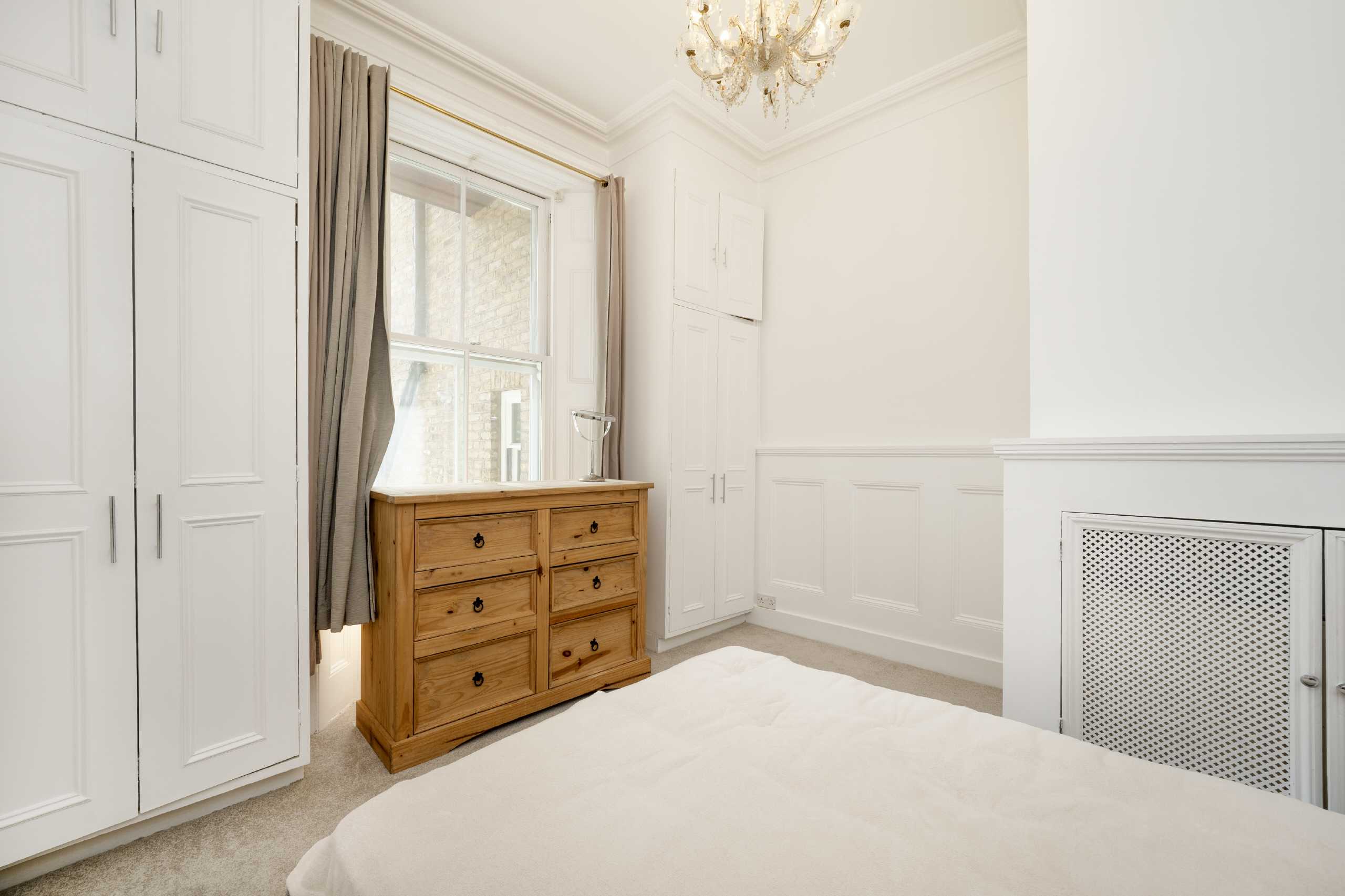 Flat Cambridge Gardens in Greater London