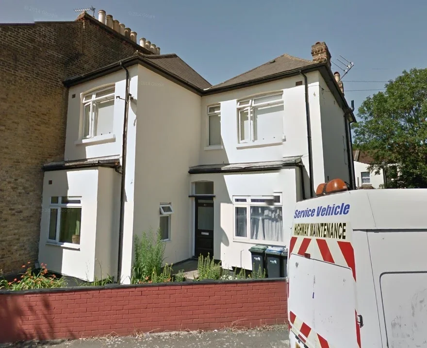 Flat Stanley Road in Greater London