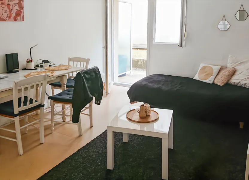Room Rue Édouard Vaillant in Tours