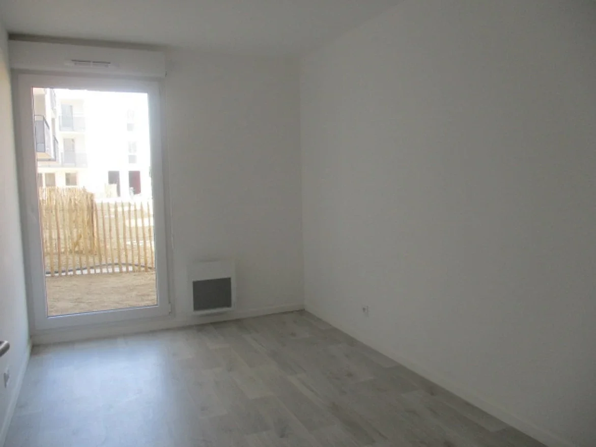 Flat Rue Simone Veil in Gargenville