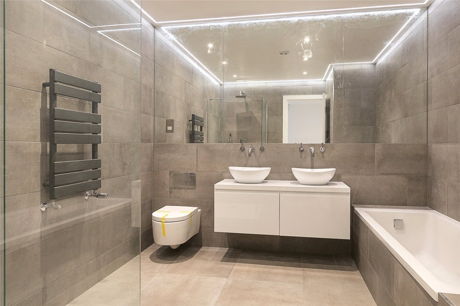 House Treebank Gardens in Greater London