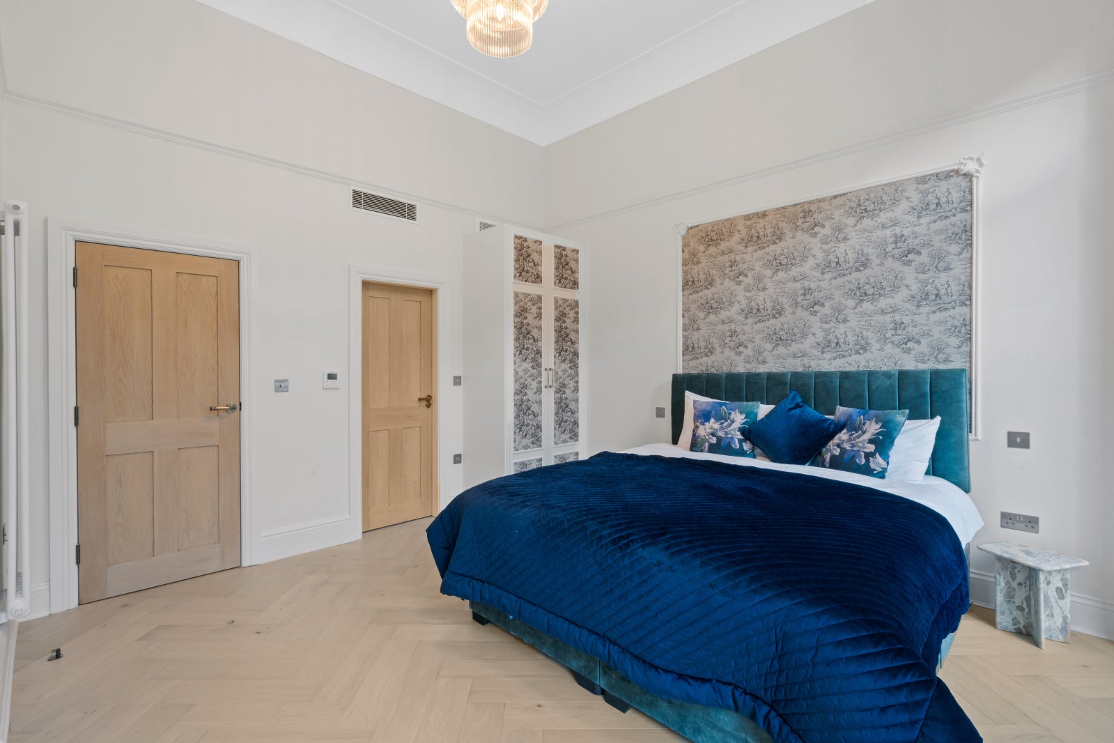Flat Queen's Gate in Greater London