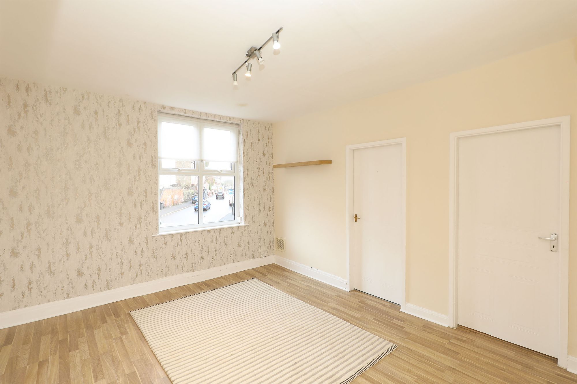 Flat Loxley Road in Sheffield