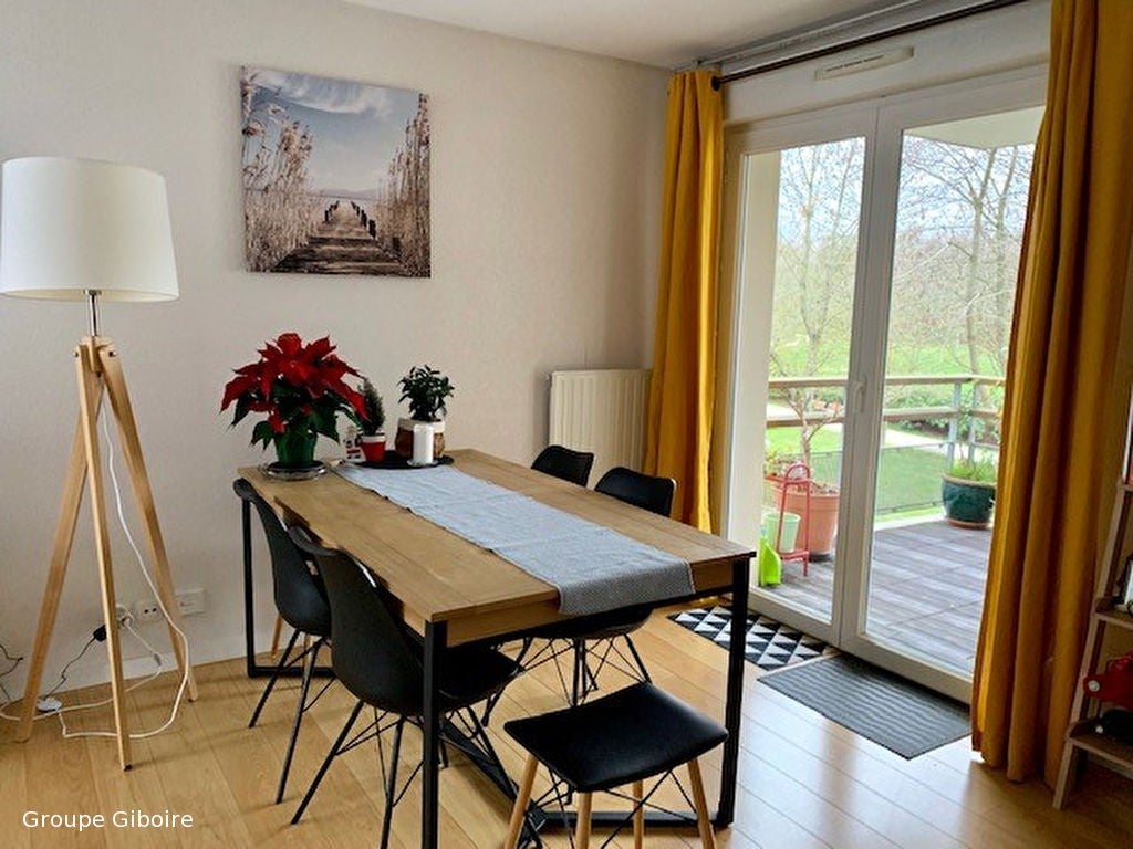 Appartement Rue Charles de Kergariou à Rennes