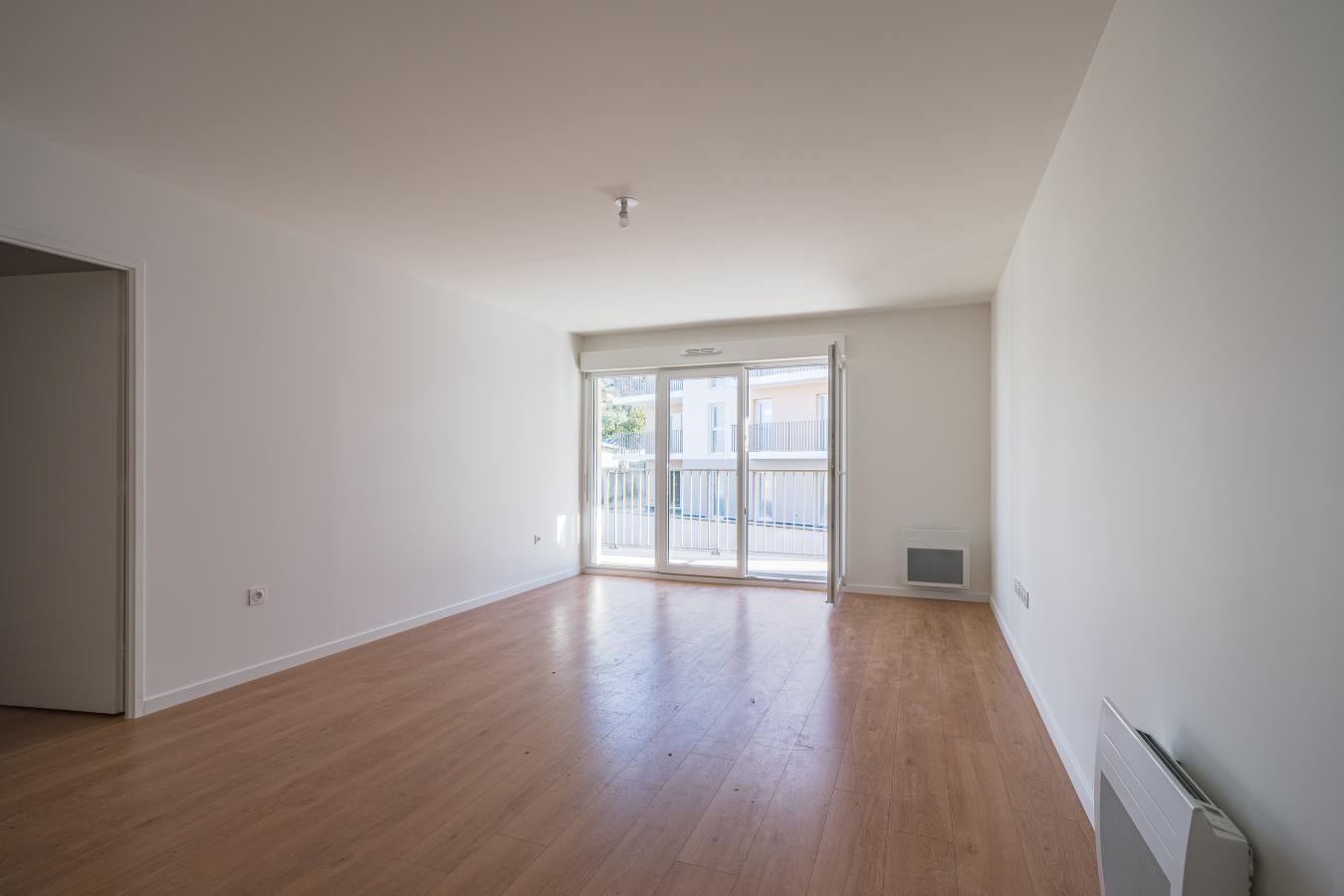 Flat Chemin / Boulevard du  Bel-Air in Champs-sur-Marne