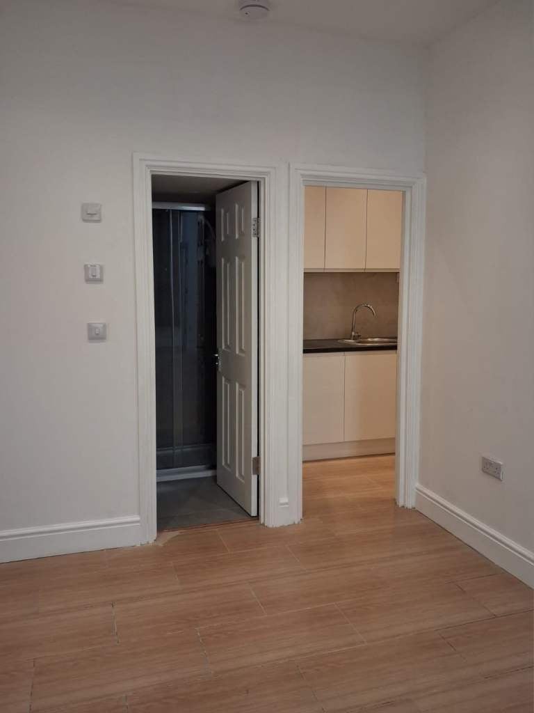 Flat West Hill in Greater London