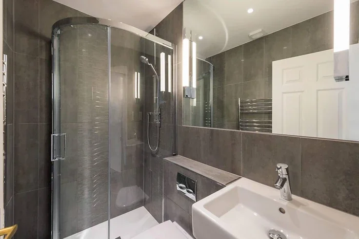 Flat Upper Montagu Street in City of Westminster