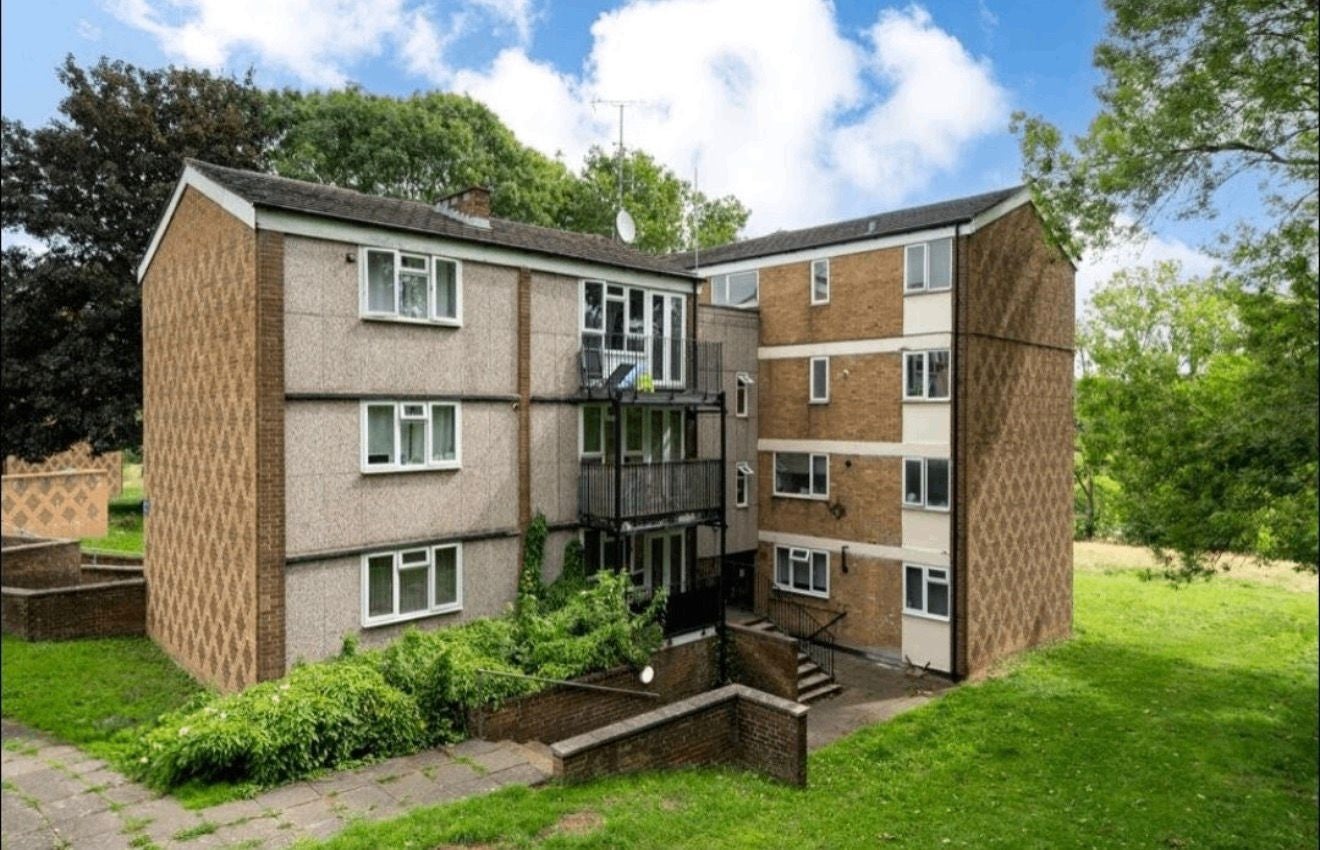 Flat Wood View in Dacorum