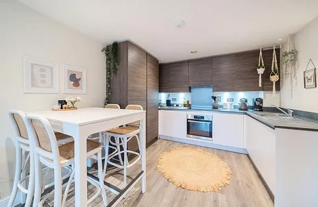 Flat Webster Close in Binfield