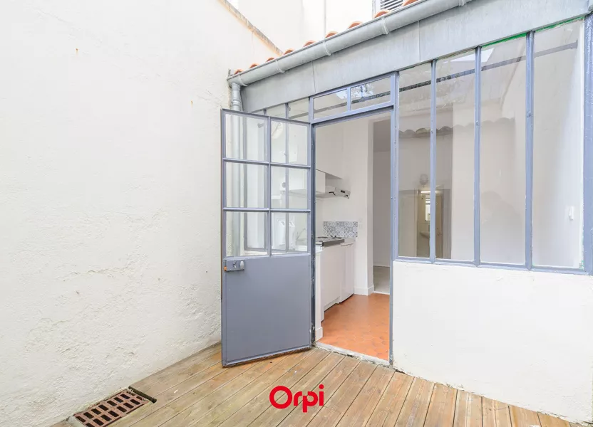 Flat Rue Gambetta in La Rochelle
