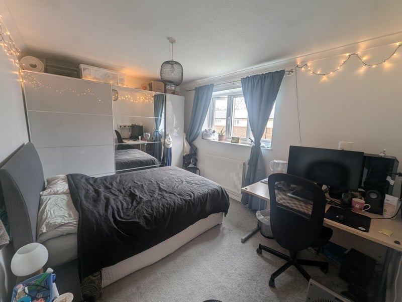 Room Nynehead Street in Greater London