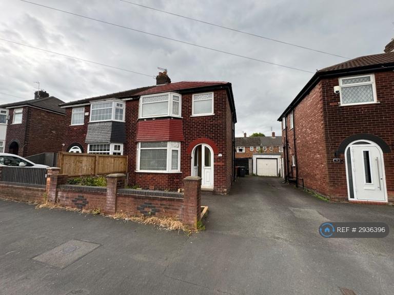 House Grayson Road in Salford
